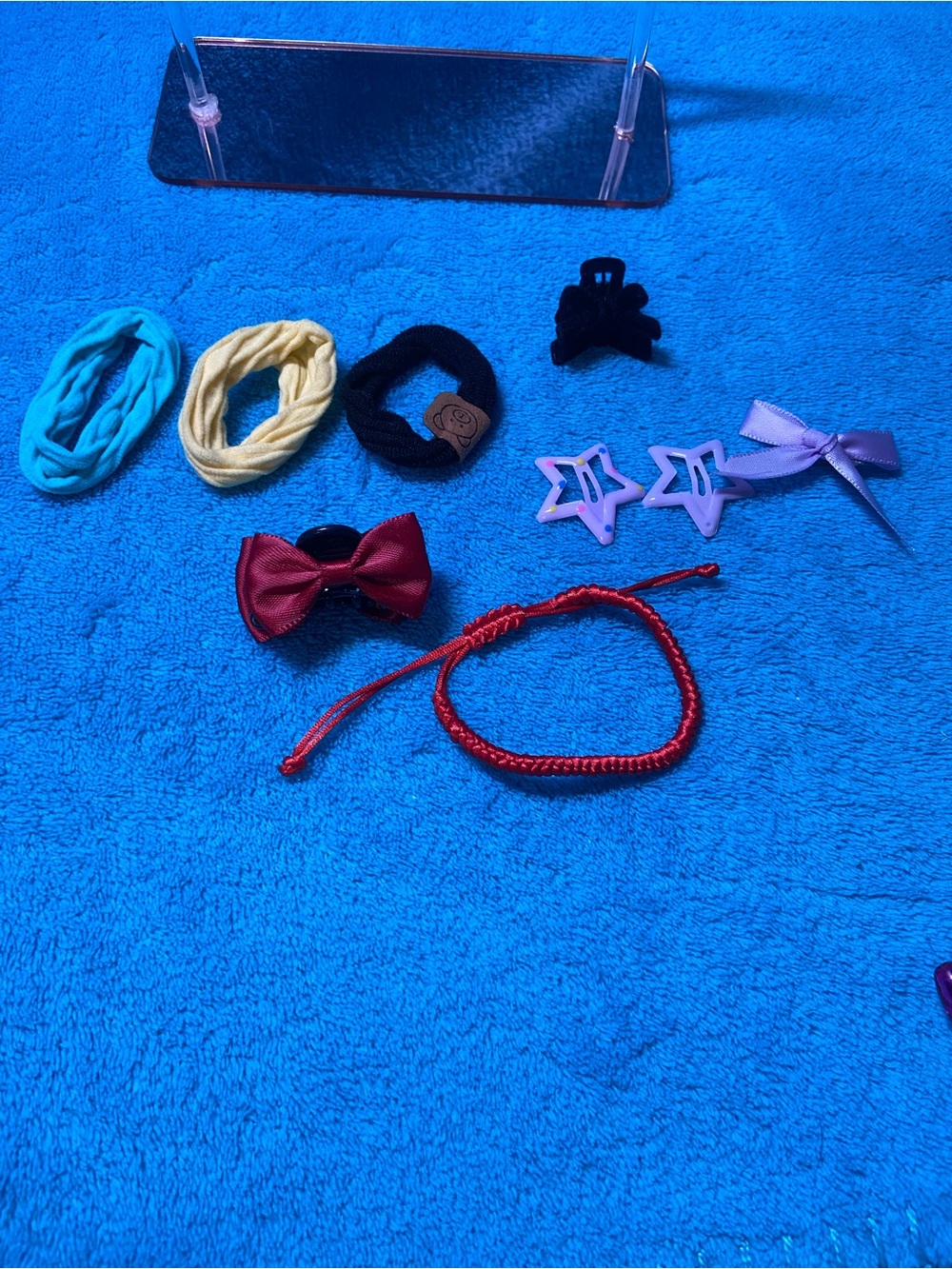 Hair clips, claws and ties